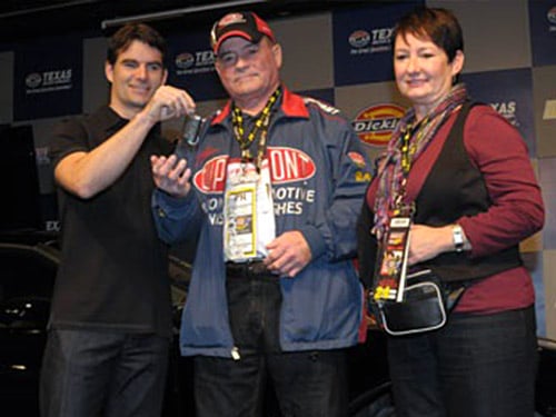 2009 Jeff Gordon Corvette raffle winners
